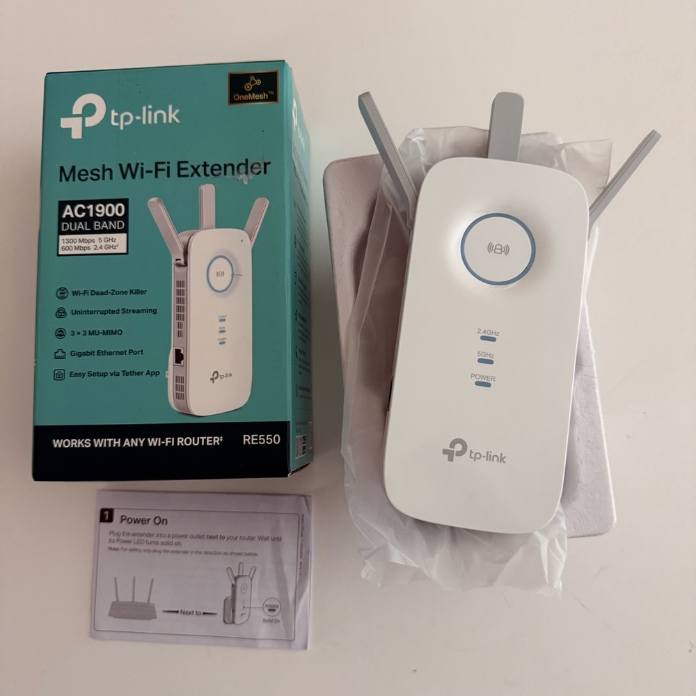 TP-Link AC1900 Extender RE550 1900Mbps Wireless Router